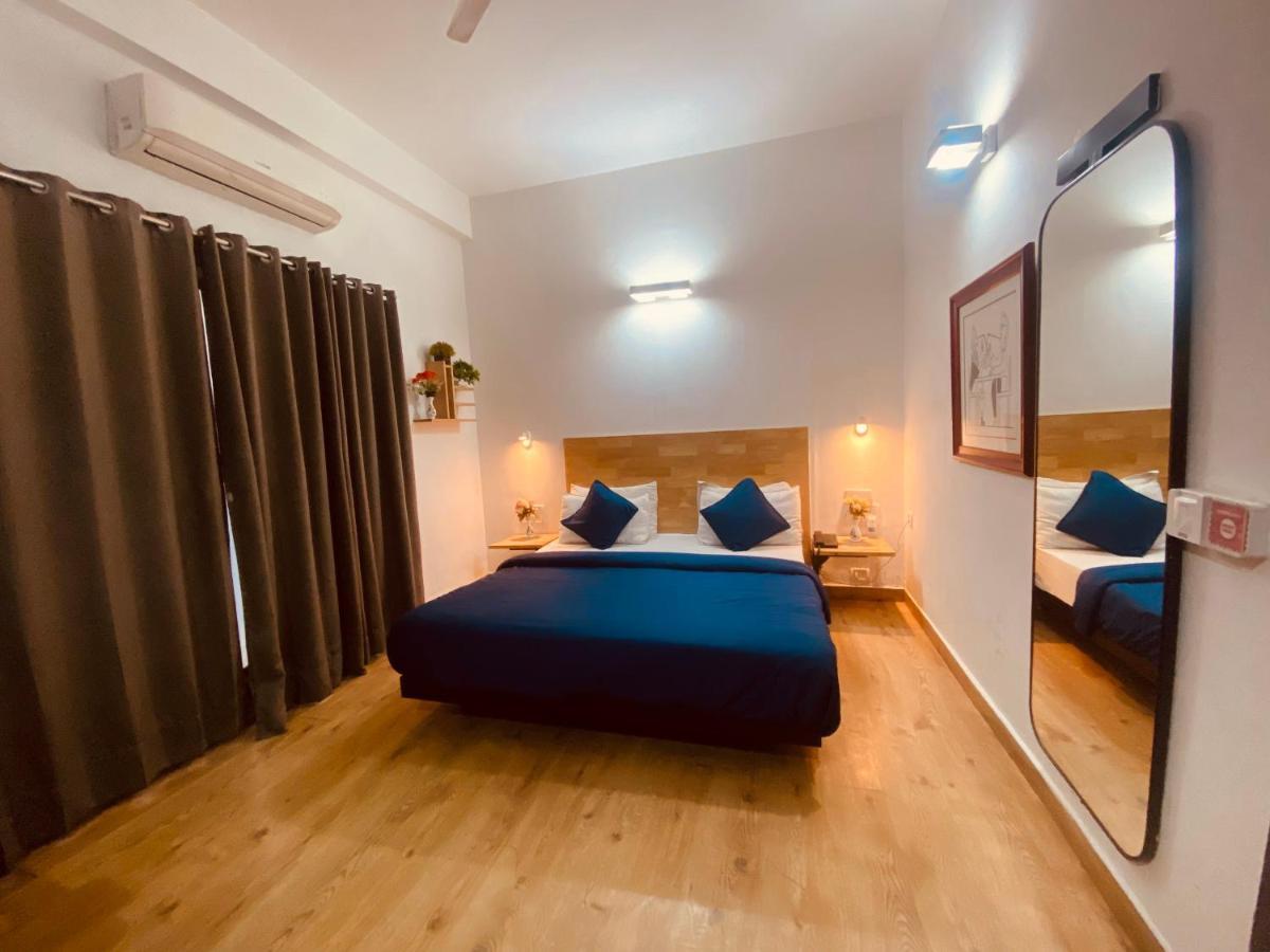 Divine Inn Couple Friendly Hotel Near Sector 51 Metro Station Noida Exterior photo