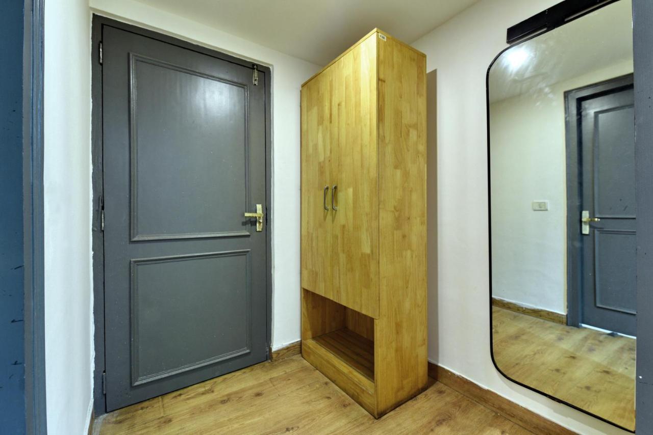 Divine Inn Couple Friendly Hotel Near Sector 51 Metro Station Noida Exterior photo